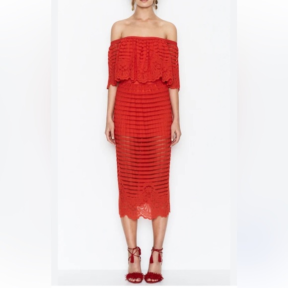 Dresses & Skirts - Alice McCall Elegant Red Lace Dress size XS